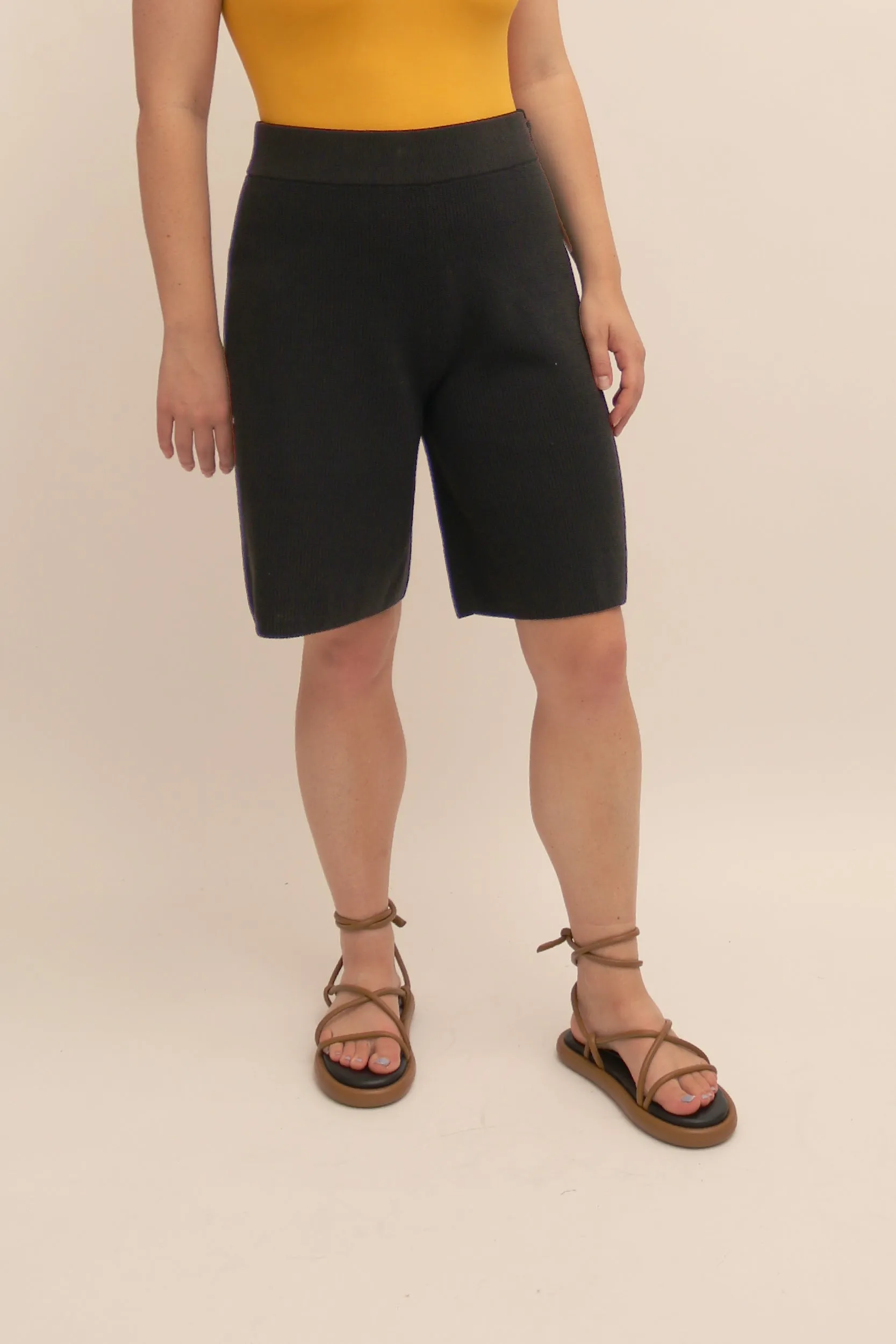COS RIBBED KNITTED SHORTS