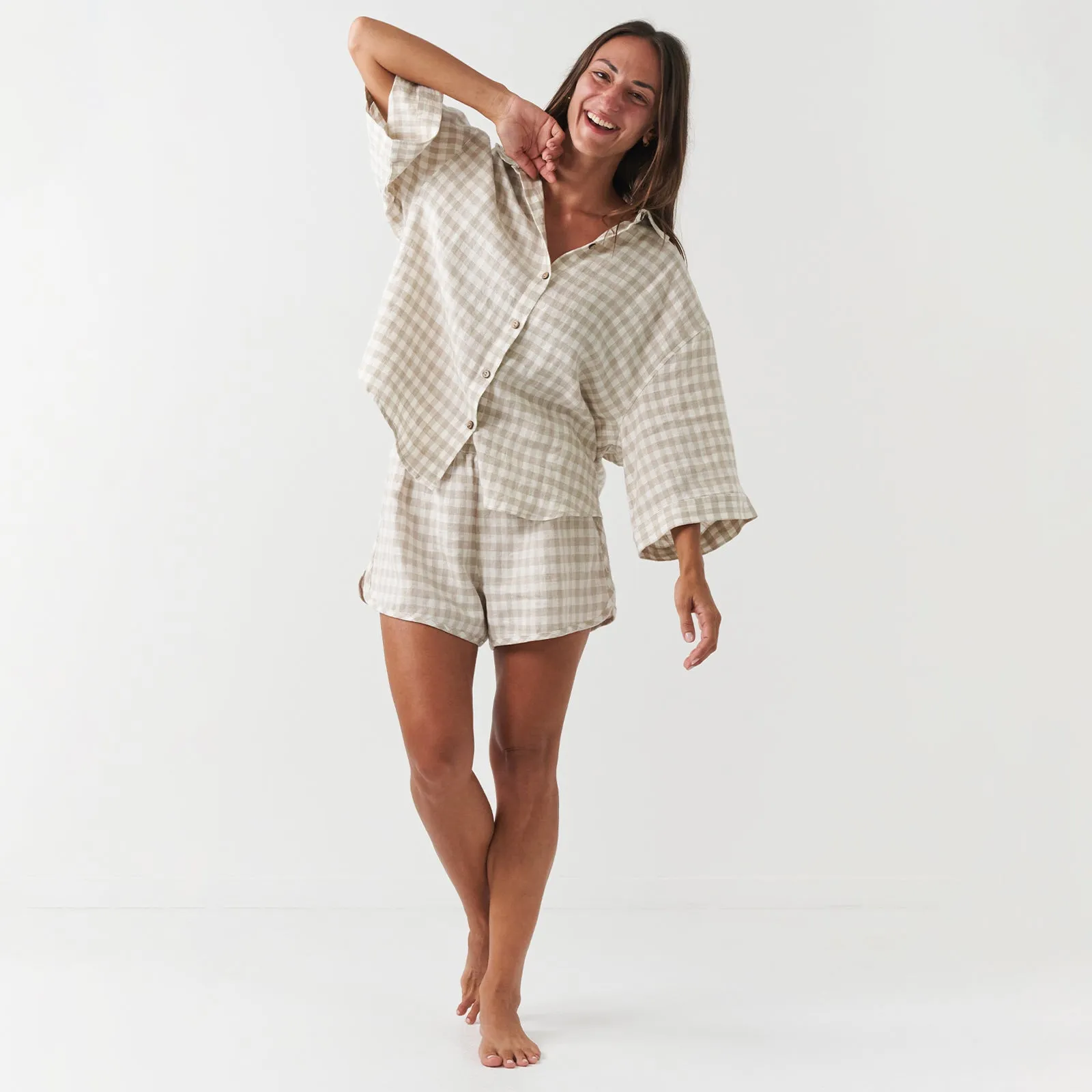 French Flax Linen Relaxed Short in Beige Gingham