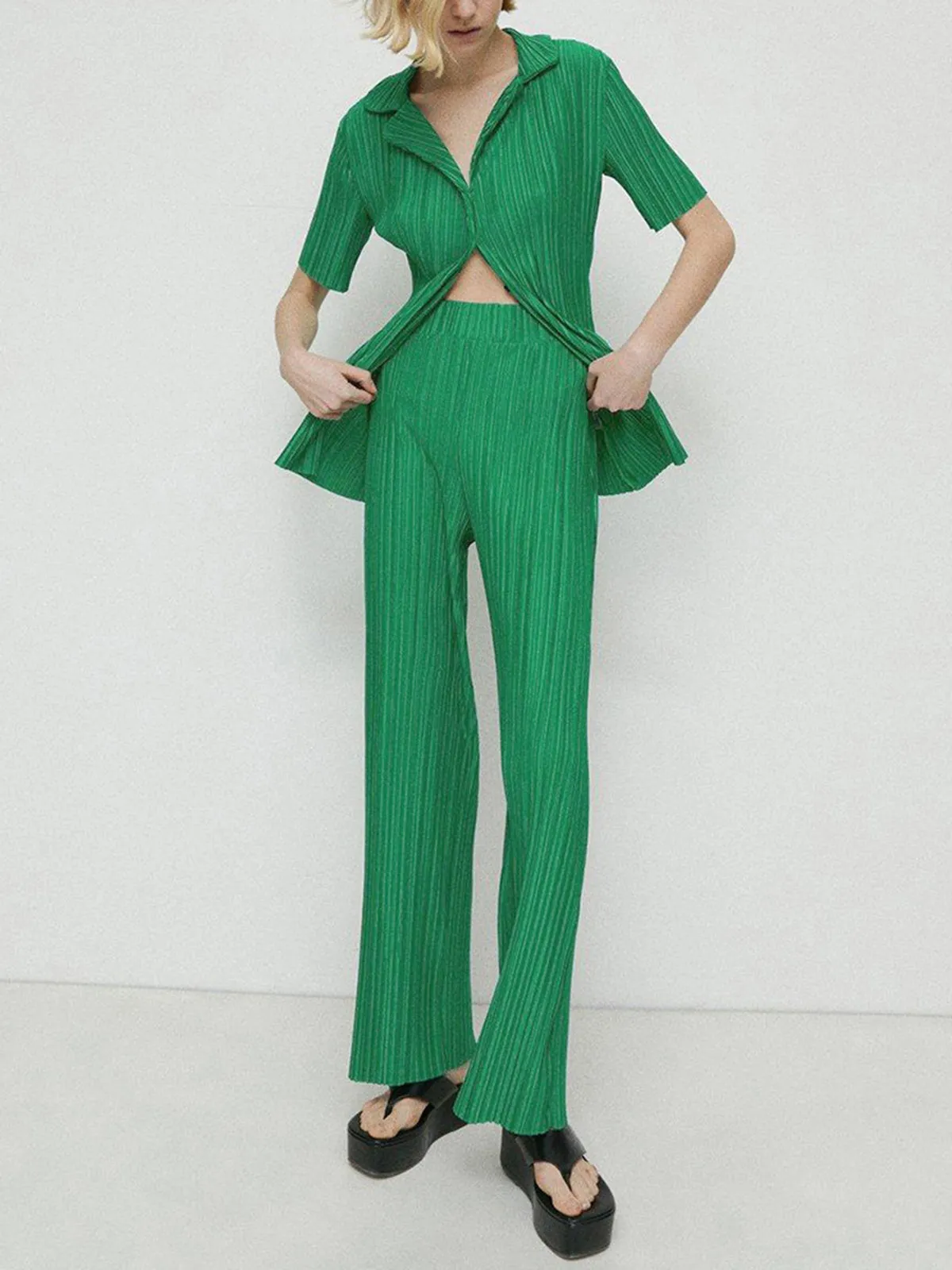 Leisure Plisse Two Trendy Piece Pants Set
