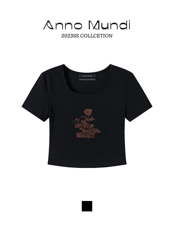 Rose Casual Chic U-Neck T-Shirt